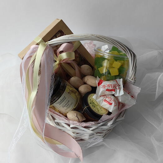 Лакомка