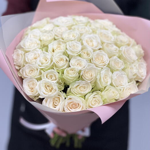 51 white roses in a package