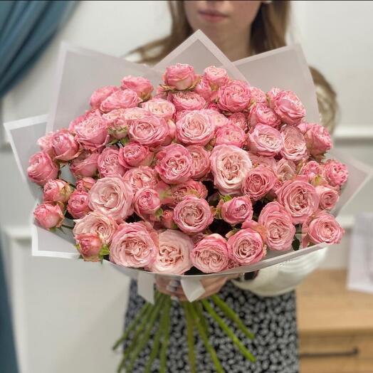 Букет розовых кустовых роз - «Большая симпатия»