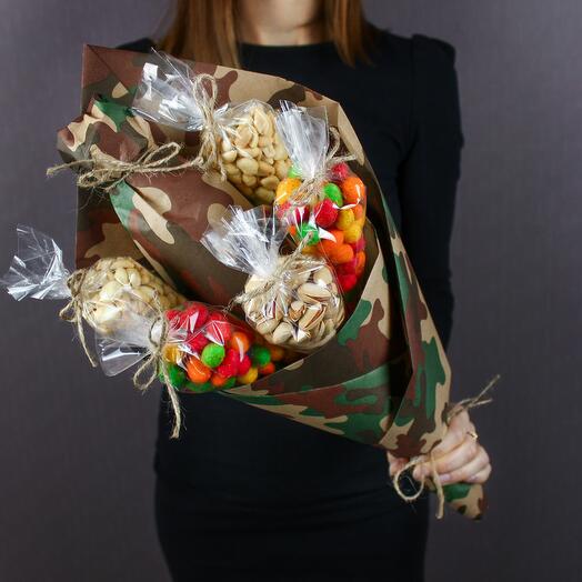 Съедобный букет «Дин-Спарк» хаки