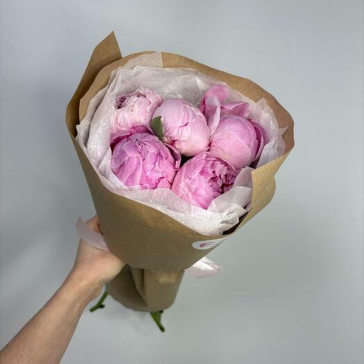 Ramo de 5 peonías Rosadas por paquete