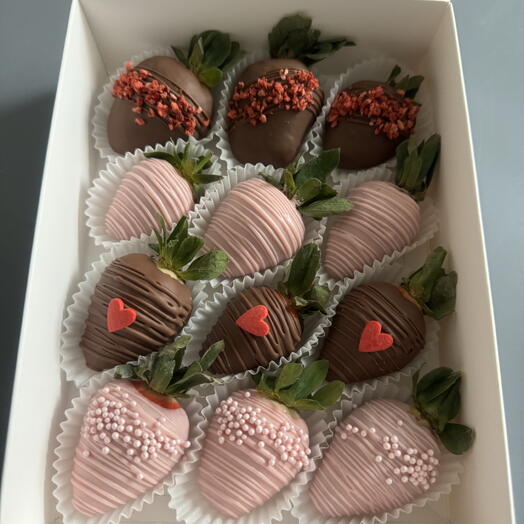 Fresas cubiertas de chocolate 12 piezas