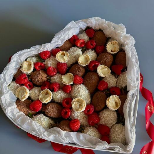Сердце клубника