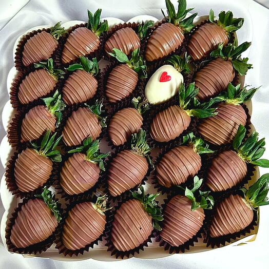 Клубника в шоколаде One Love Choco maxi