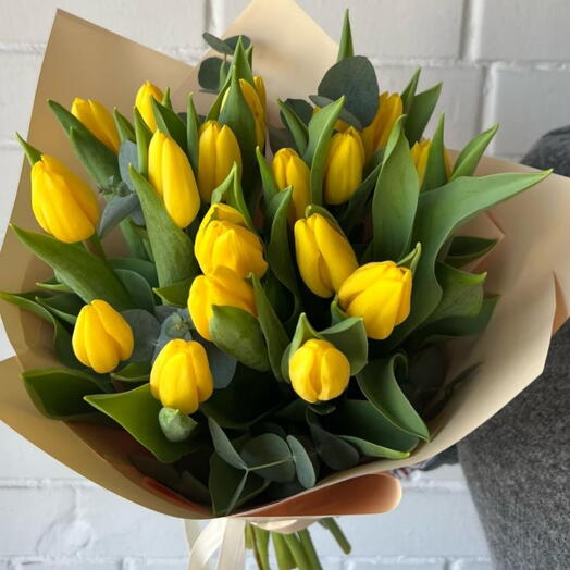 Bouquet of yellow tulips, 19 pcs