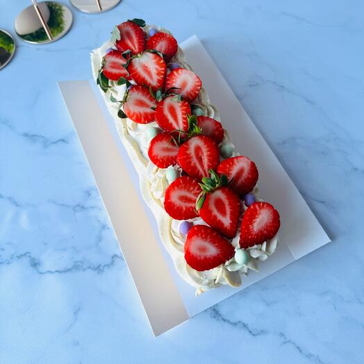 Pistachio Raspberry Meringue roll