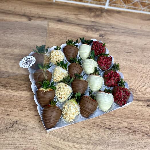 Клубника в шоколаде 20 шт