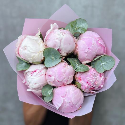 Букет из 7 розовых пионов 💕💓Сара Бернар с эвкалиптом для девушки ♥️