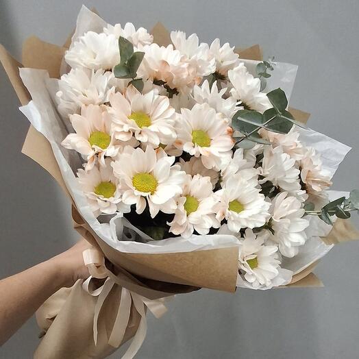 Bouquet of bush chrysanthemums