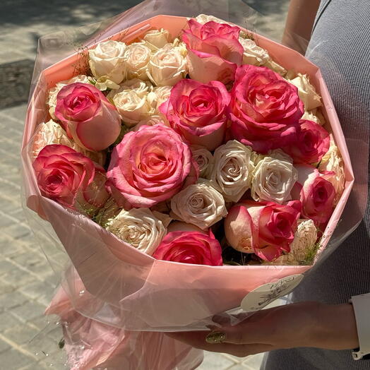Aphrodite (roses bouquet)