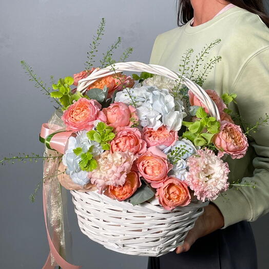 Корзина с джульеттой