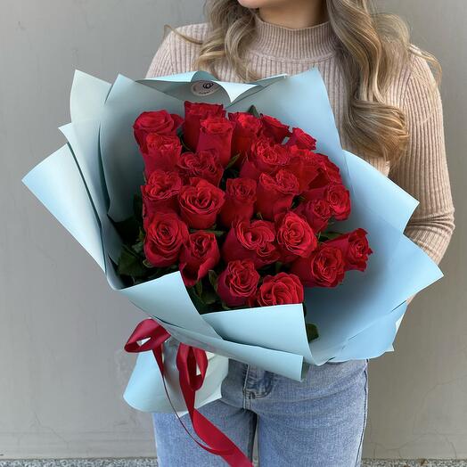 Букет из 25 красных роз