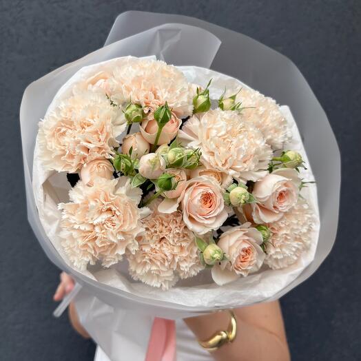 Сливочное мороженое - нежный букет комплимент