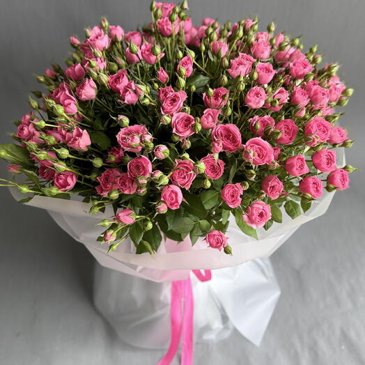 Розовый букет