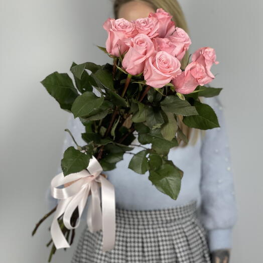 Букет из 9 премиальных розовых роз 60см (51)
