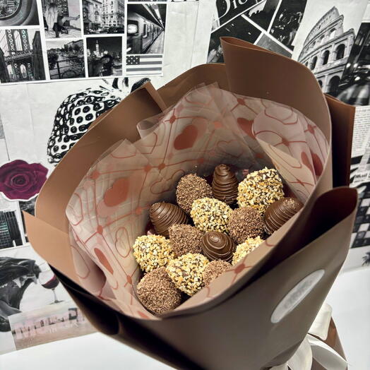 «Vals de Chocolate»: букет из клубники в молочном шоколаде