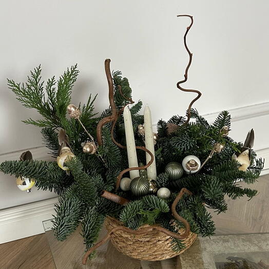 Новогодняя корзина со свечами 🕯️