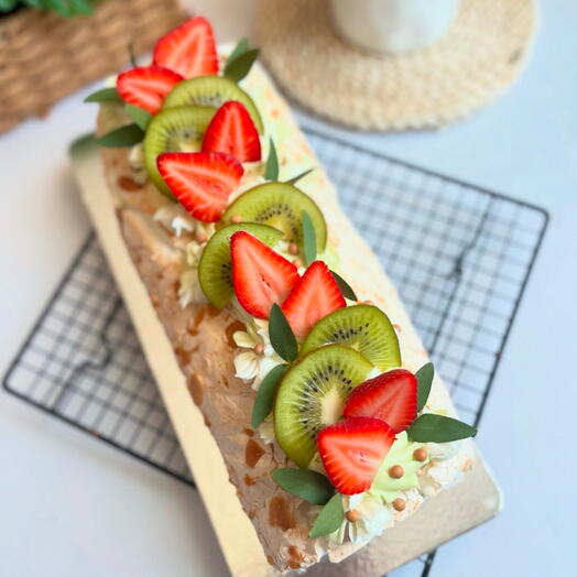 Меренговый рулет