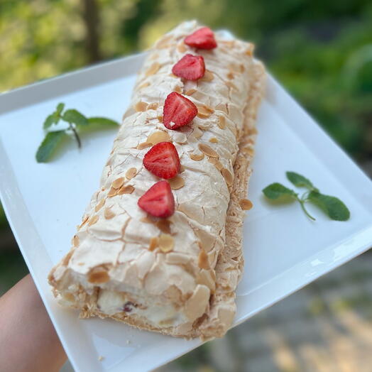Меренговый рулет