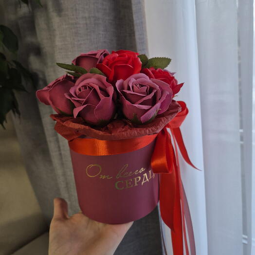 Букет 11 роз из мыльной пены