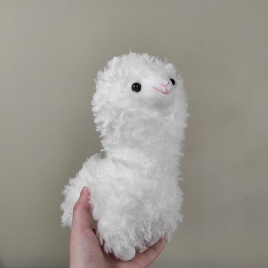 White lama 24 cm