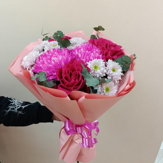 🌸 Букет с хризантемой и французской розой