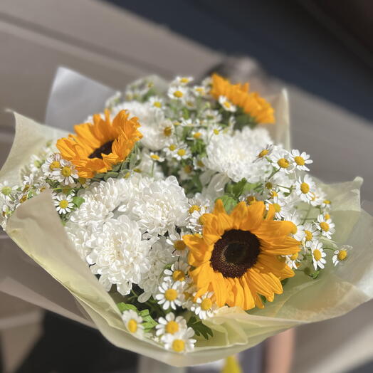Букет с подсолнухами 🌻
