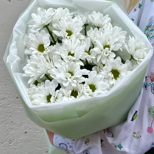 Букет из 5 ромашковых хризантем