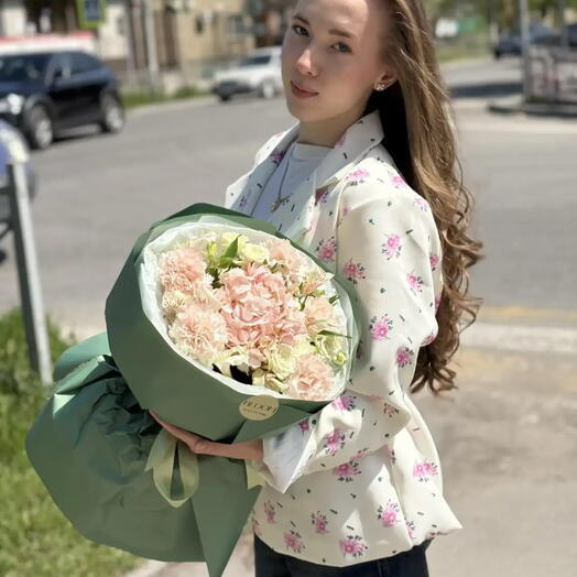 💚Сборный Букет с гортензии и диантуса