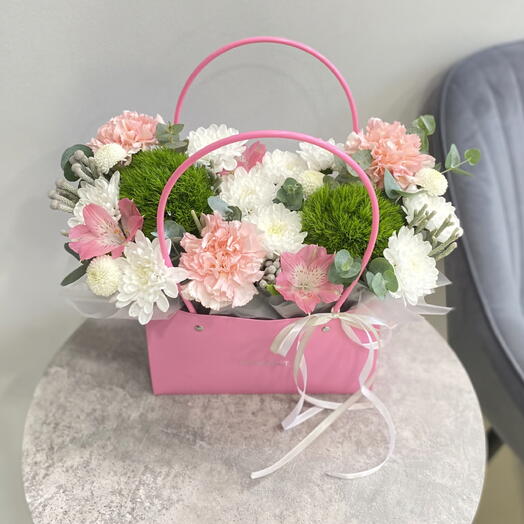 Сумочка розовая с брунией и киви барбатус 🌿🎀