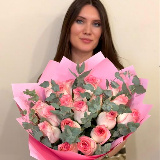 Букет из розовой розы