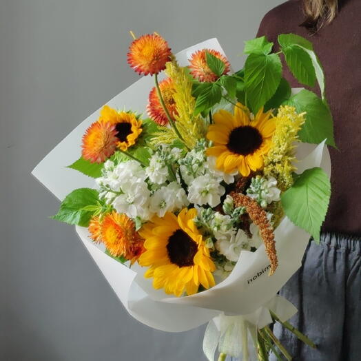 Авторский букет с подсолнухами🧡
