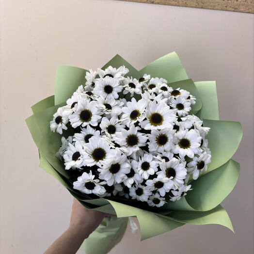 Букет из хризантем ромашки