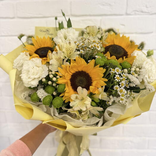 Букет с подсолнухами 🌻