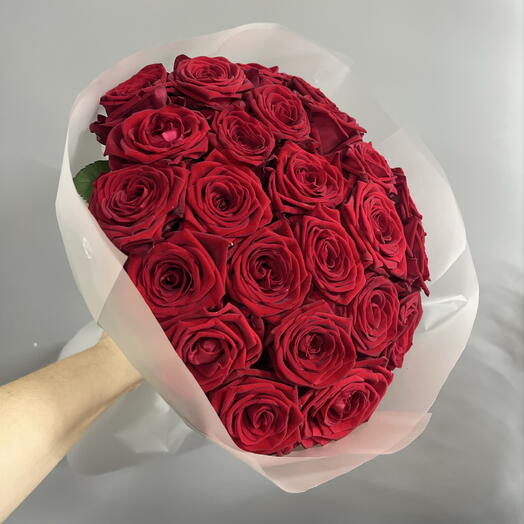 25 🌹 красных роз