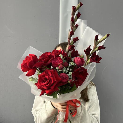 Авторский букет с Красными Французскими и Пионовидными Розами💔
