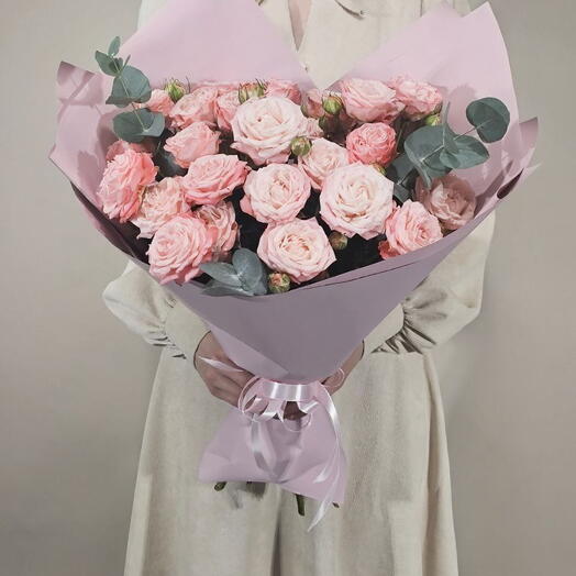 Пионовидная роза кустовая букет L les fleur (В0058)