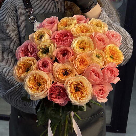 25 пионовидных роз под ленту 🧡