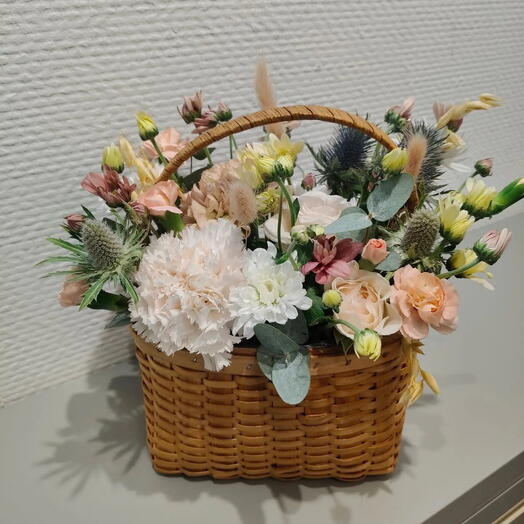 Композиция в корзиночке