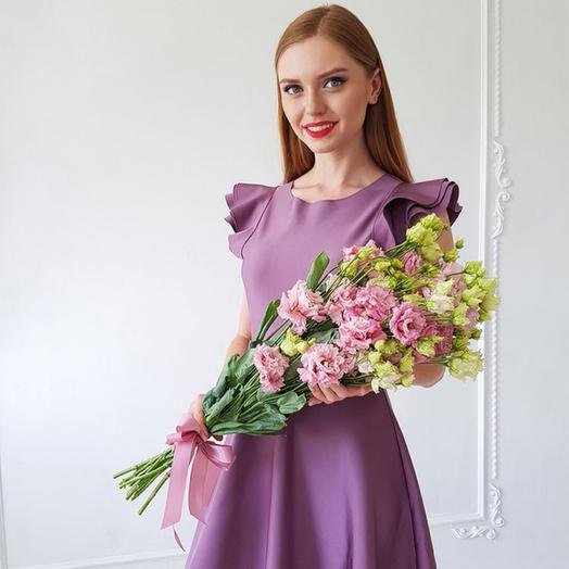 Букет из розовой эустомы