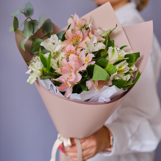 Ramo de alstroemeria