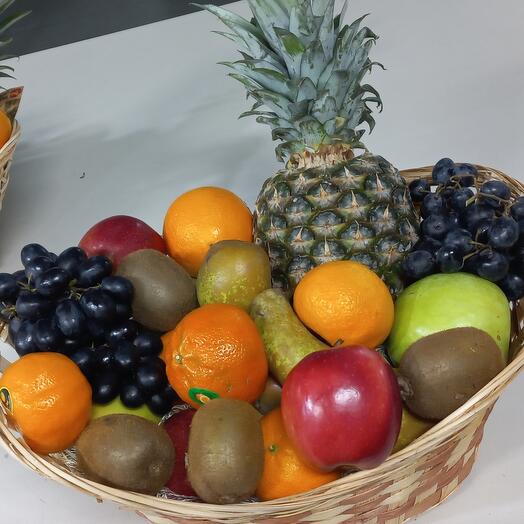Cesta de frutas de vitaminas