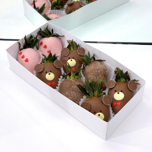 Набор 8 шт «Мишутки» из клубники в шоколаде