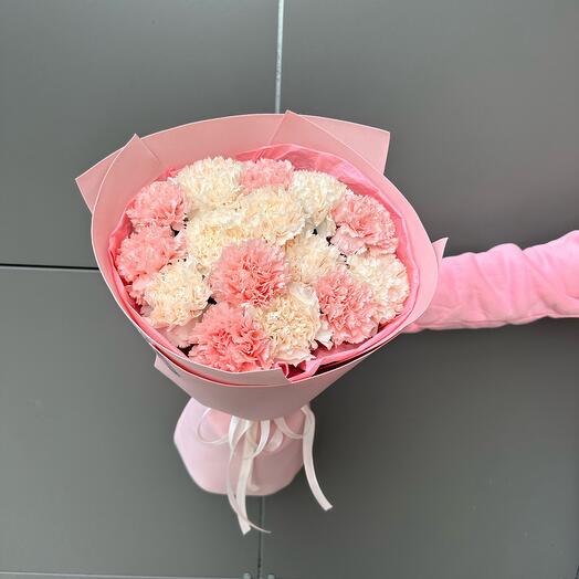Букет из диантусов двуцветные
