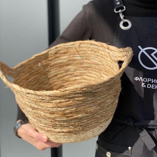 Корзина плетеная