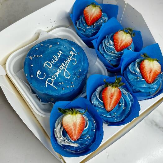 Bento Set + 5 strawberry cupcakes