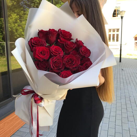 Букет из 25  эквадорских роз