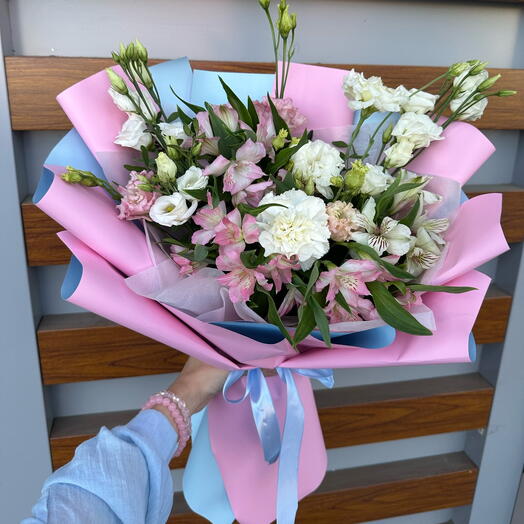Стойкий букет