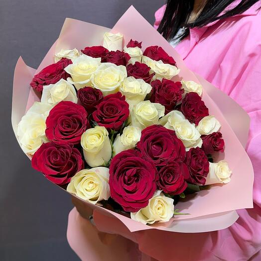 Букет 35 кенийских роз️🌹🌹🌹
