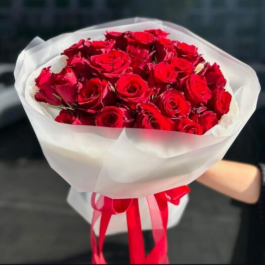 Букет из красных роз